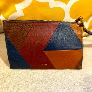 Fossil clutch
